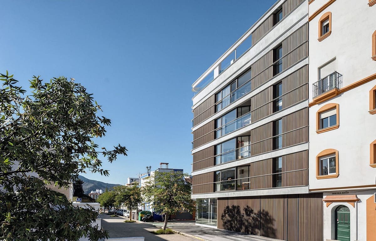 2 sypialnia Apartament na sprzedaż w Estepona z basenem garażem - 699 000 € (Ref: 9588166)