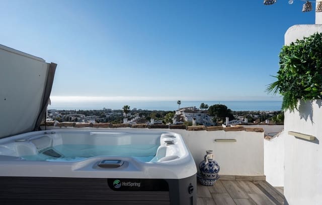 3 soverom Hus til salgs i Calahonda, Mijas med svømmebasseng garasje - € 590 000 (Ref: 9654228)