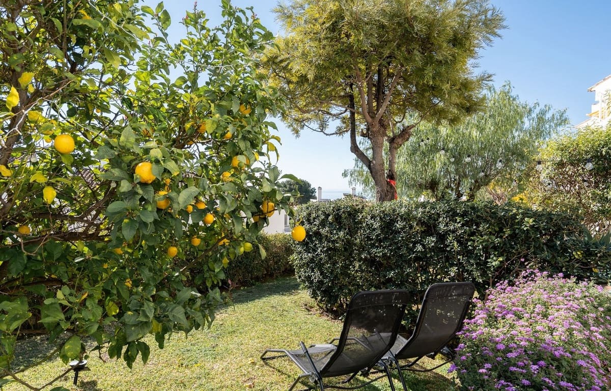 3 soverom Hus til salgs i Calahonda med svømmebasseng garasje - € 590 000 (Ref: 9654228)