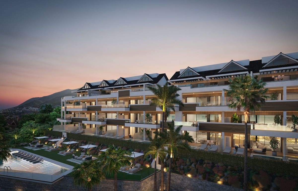 Apartamento de 3 habitaciones en Benalmádena en venta con piscina garaje - 682.000 € (Ref: 9687402)