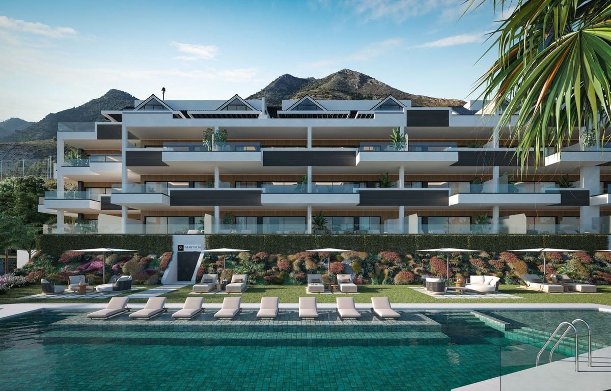 Apartamento de 3 habitaciones en Benalmádena en venta con piscina garaje - 682.000 € (Ref: 9687402)