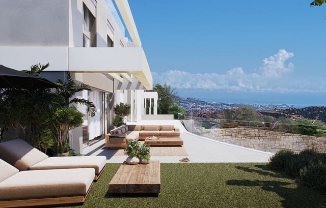 4 soverom Kjedet enebolig til salgs i La Cala de Mijas, Mijas med svømmebasseng garasje - € 990 000 (Ref: 9709177)