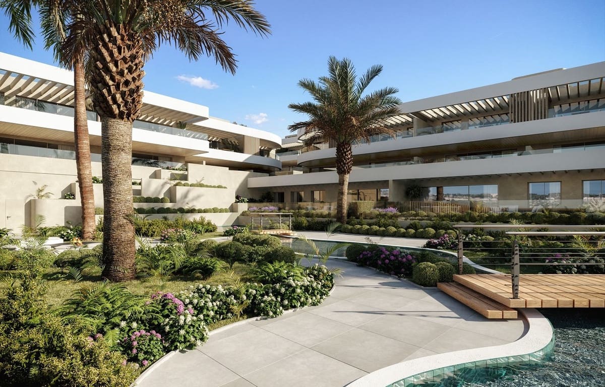 2 quarto Apartamento para venda em Estepona com piscina garagem - 609 000 € (Ref: 9713277)