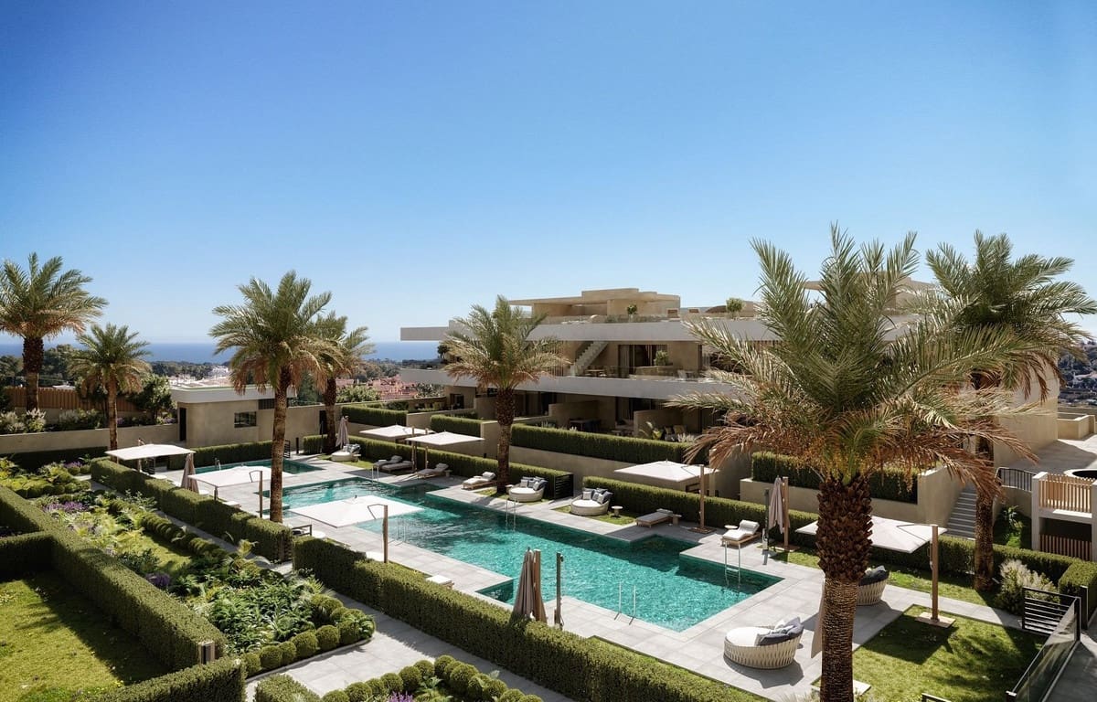 2 quarto Apartamento para venda em Estepona com piscina garagem - 609 000 € (Ref: 9713277)