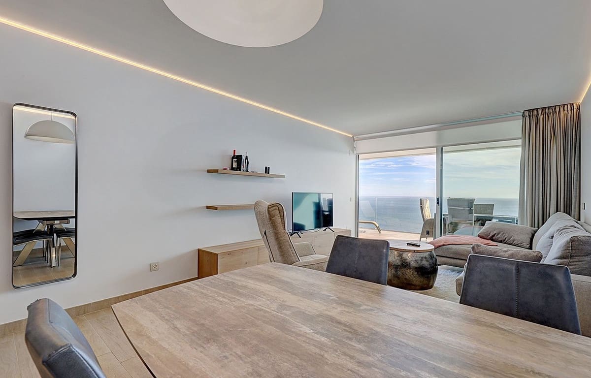 Apartamento Playa de 2 habitaciones en Fuengirola en venta con piscina garaje - 695.000 € (Ref: 9714108)