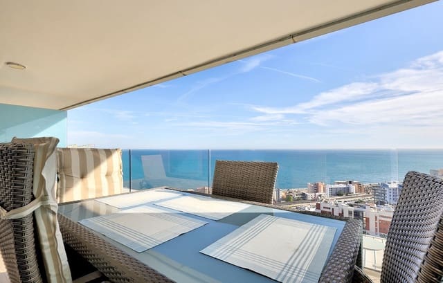 2 camera da letto Appartamento sulla Spiaggia in vendita in Fuengirola con piscina garage - 695.000 € (Rif: 9714108)