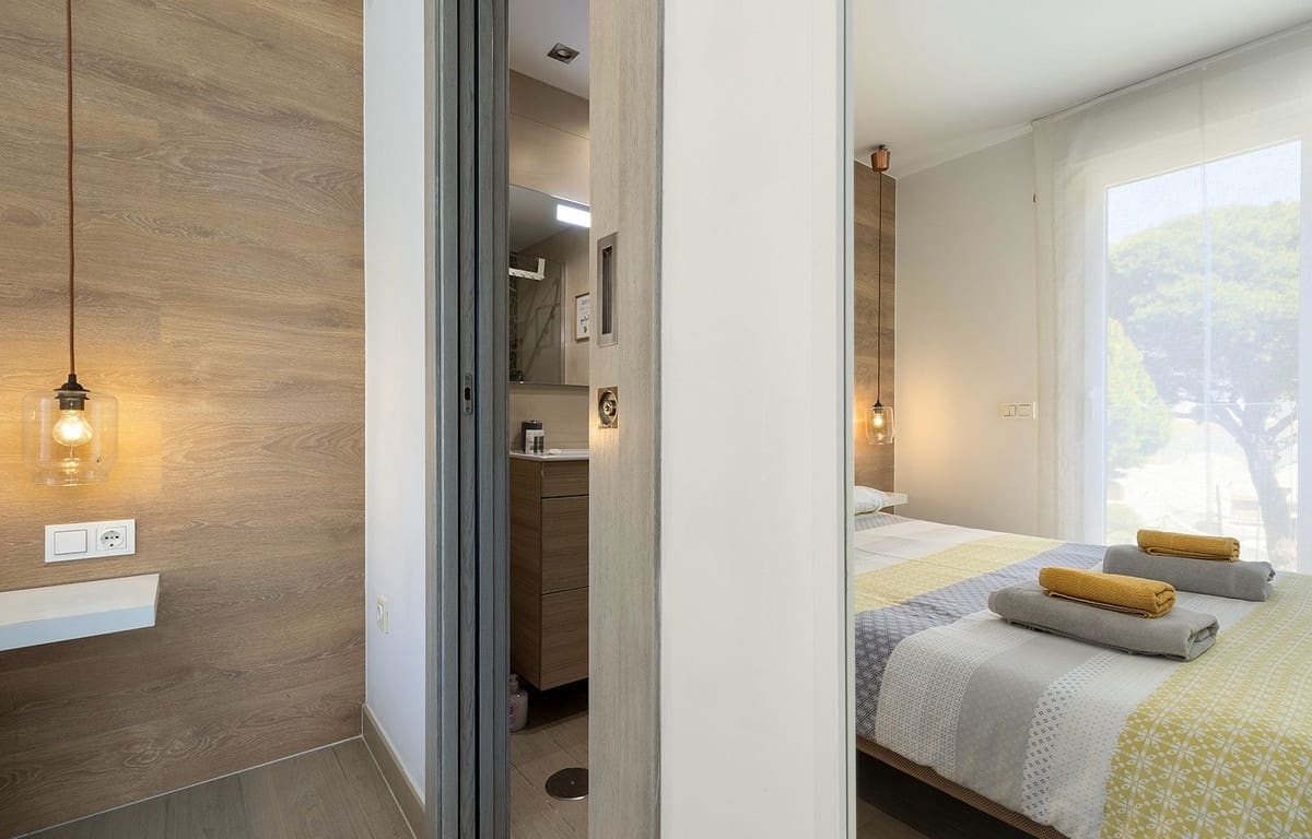 2 camera da letto Appartamento sulla Spiaggia in vendita in Benalmadena Costa con garage - 419.000 € (Rif: 9782859)