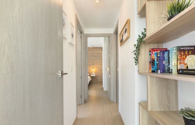 2 sypialnia Apartament przy plaży na sprzedaż w Benalmadena Costa, Benalmádena z garażem - 419 000 € (Ref: 9782859)