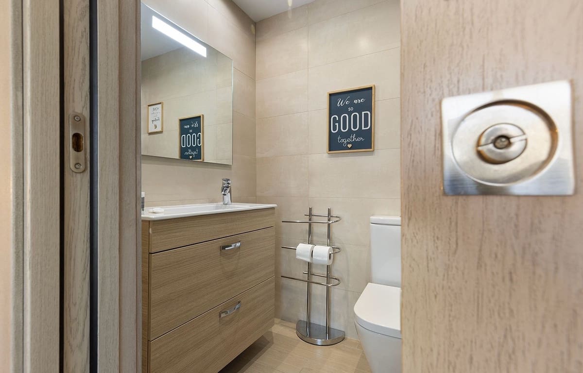 2 camera da letto Appartamento sulla Spiaggia in vendita in Benalmadena Costa con garage - 419.000 € (Rif: 9782859)