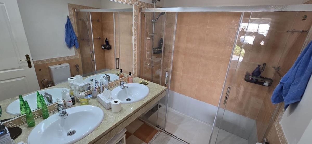 2 makuuhuone Huoneisto myytävänä paikassa Riviera del Sol mukana uima-altaan 
autotalli - 355 000 € (Ref: 10057932)
