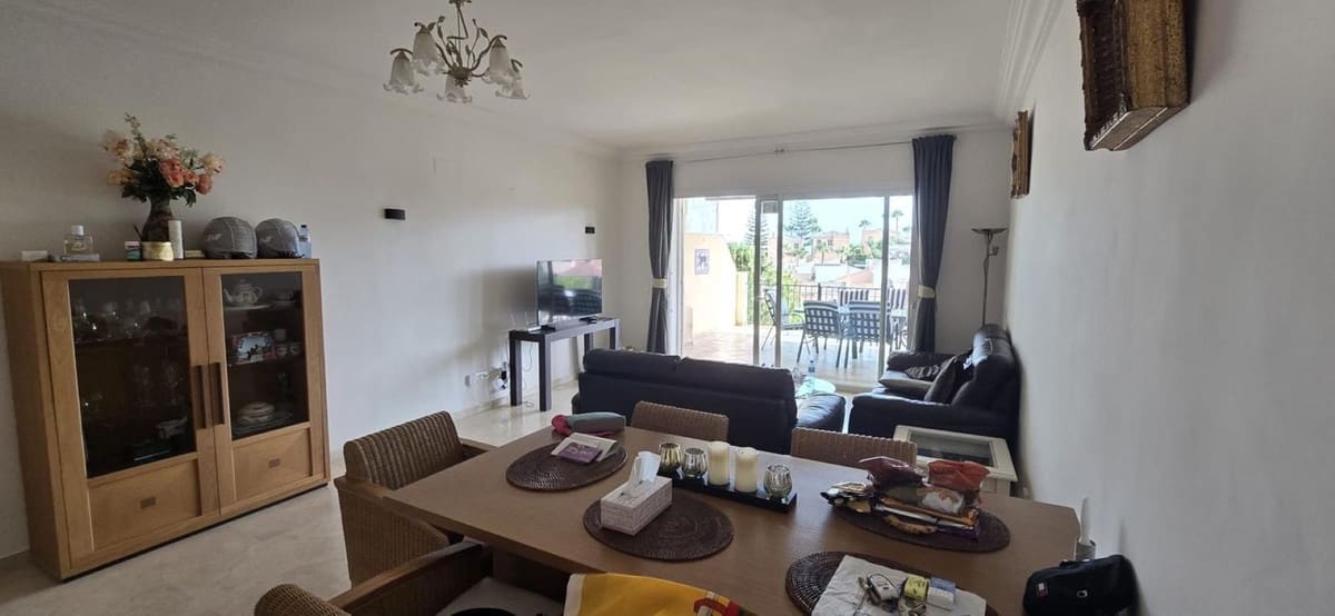 2 makuuhuone Huoneisto myytävänä paikassa Riviera del Sol mukana uima-altaan 
autotalli - 355 000 € (Ref: 10057932)