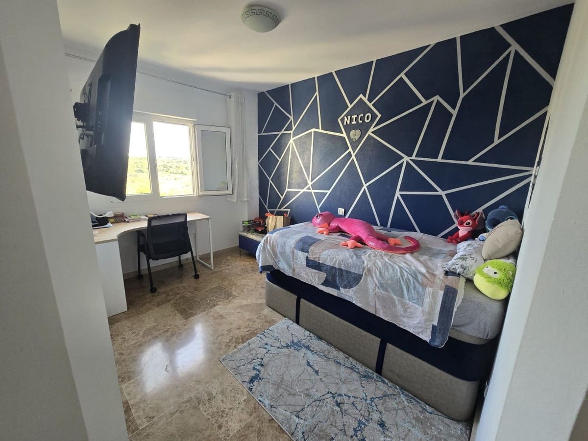 2 chambre Appartement à vendre à Riviera del Sol avec piscine garage - 330 000 € (Ref: 10079983)