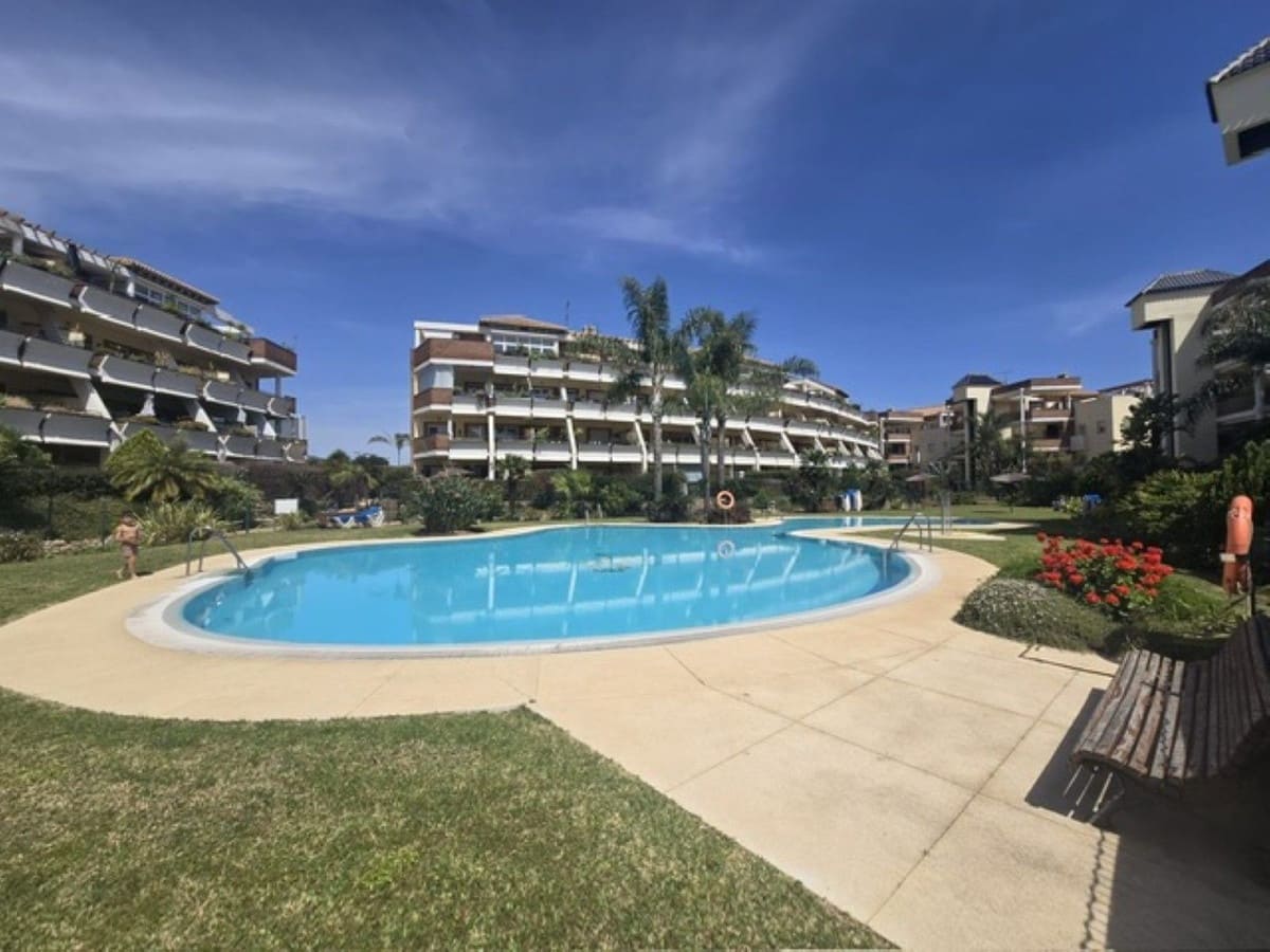 2 chambre Appartement à vendre à Riviera del Sol avec piscine garage - 330 000 € (Ref: 10079983)