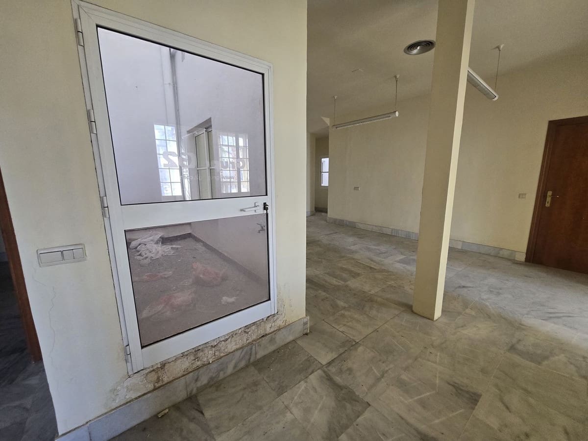3 bedroom Apartment for sale in Malaga city - € 2,000,000 (Ref: 10099442)