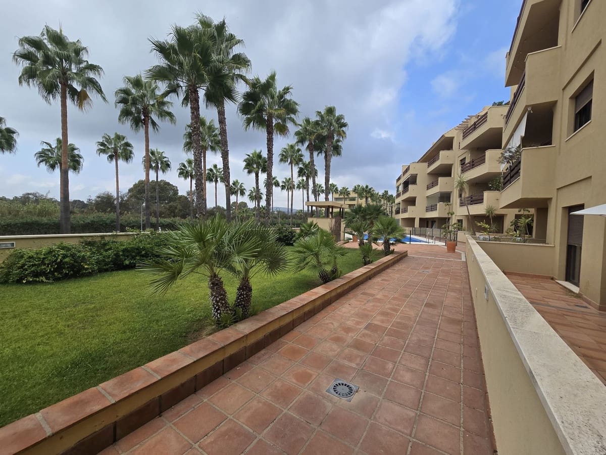 2 camera da letto Appartamento in vendita in Sotogrande con piscina garage - 300.000 € (Rif: 10130982)