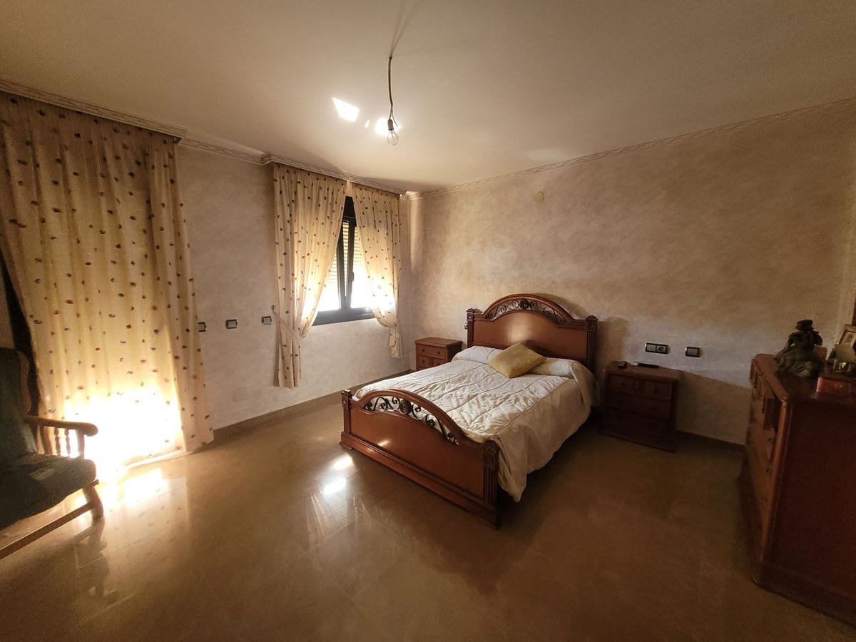 4 slaapkamer Commercieel te koop in Arroyo de la Miel met zwembad garage - € 1.500.000 (Ref: 7814808)