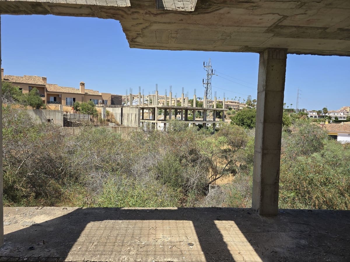 Solar/Parcela en Riviera del Sol en venta - 2.604.900 € (Ref: 8394414)