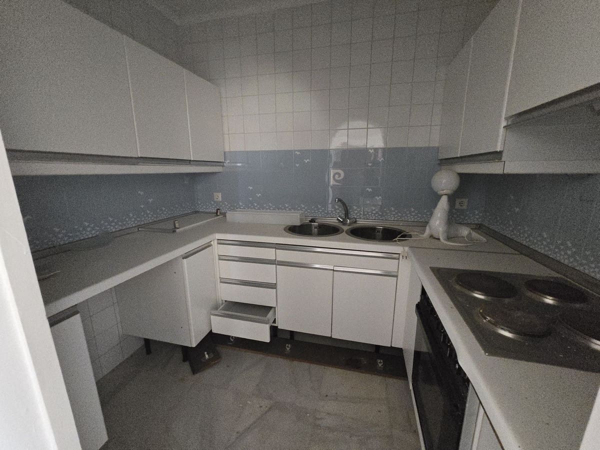 6 makuuhuone Huvila myytävänä paikassa Marbella mukana uima-altaan 
autotalli - 3 200 000 € (Ref: 8583331)