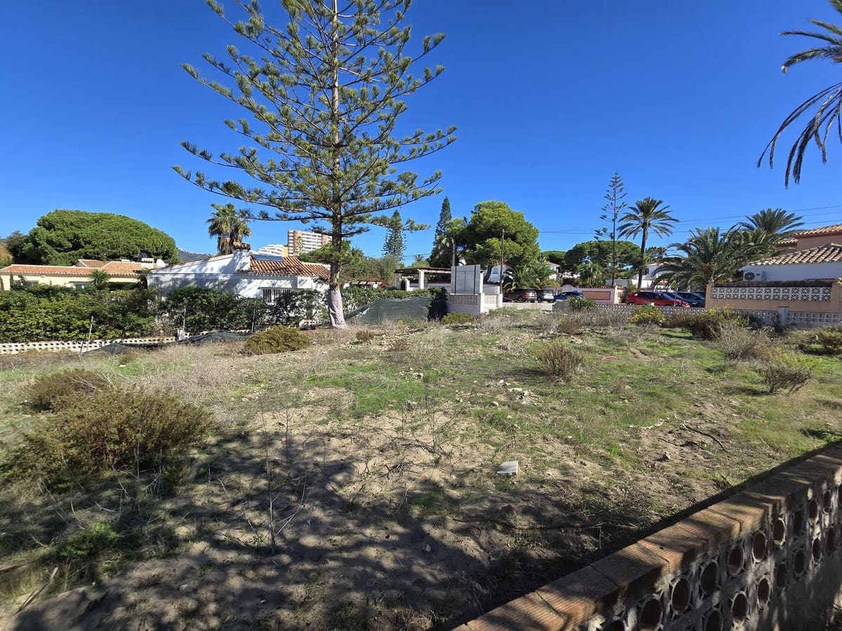 Building Plot for sale in Marbesa - € 1,350,000 (Ref: 8596597)