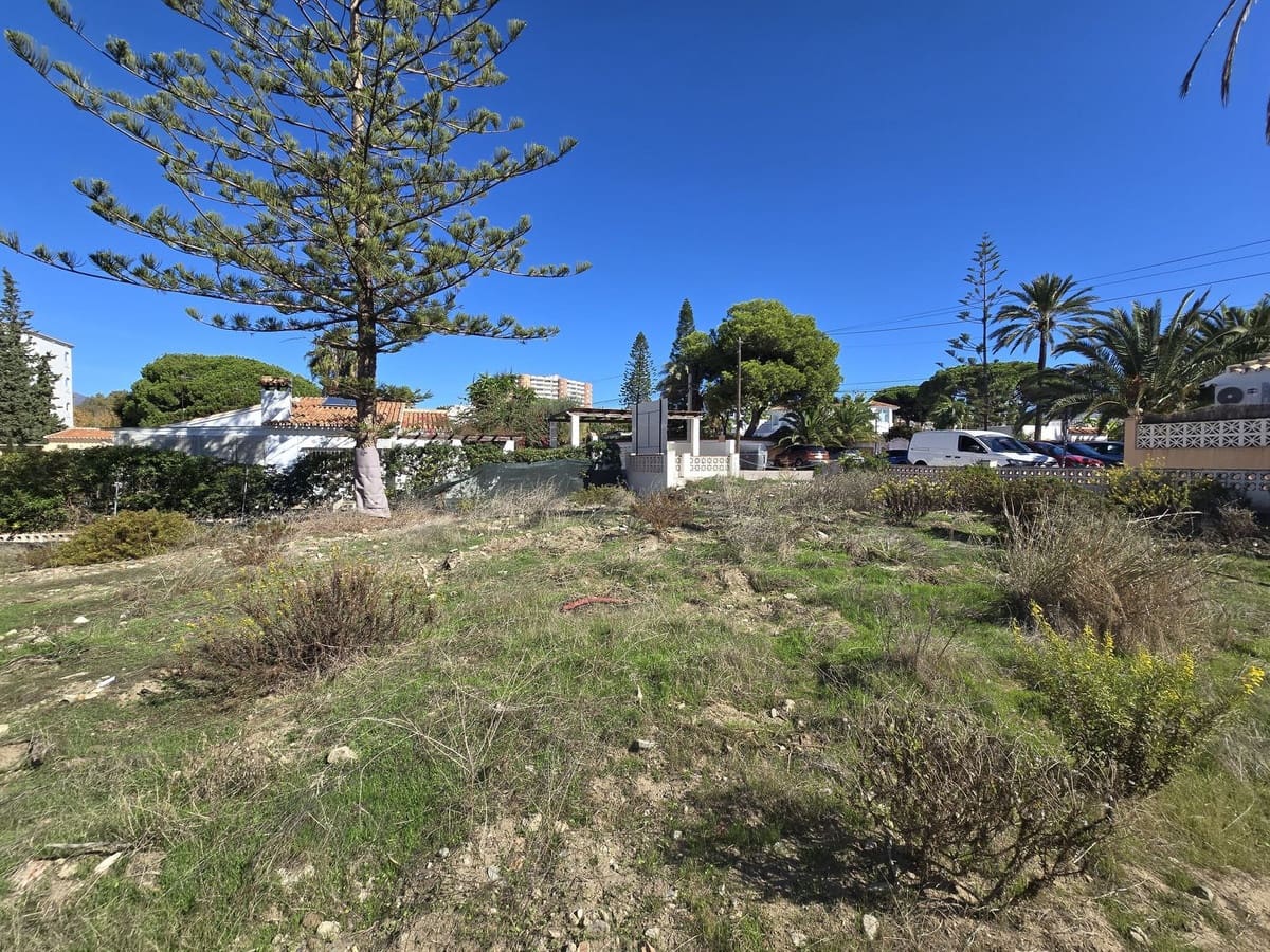 Building Plot for sale in Marbesa - € 1,350,000 (Ref: 8596597)