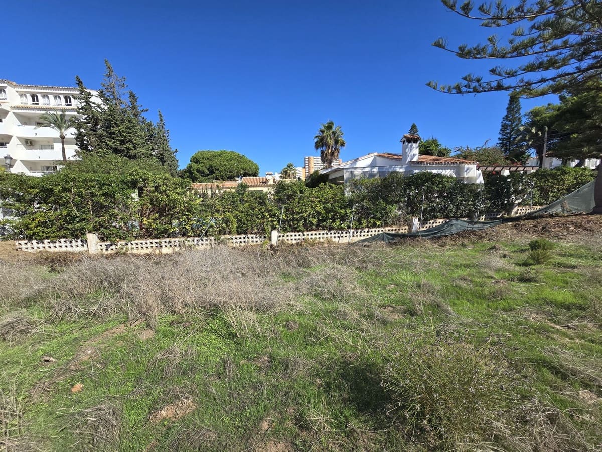 Building Plot for sale in Marbesa - € 1,350,000 (Ref: 8596597)