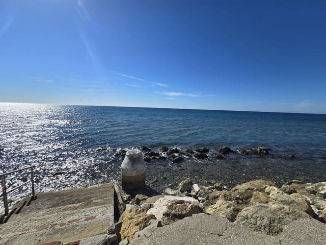 Terrain à Bâtir à vendre à Marbesa, Marbella - 1 350 000 € (Ref: 8596597)