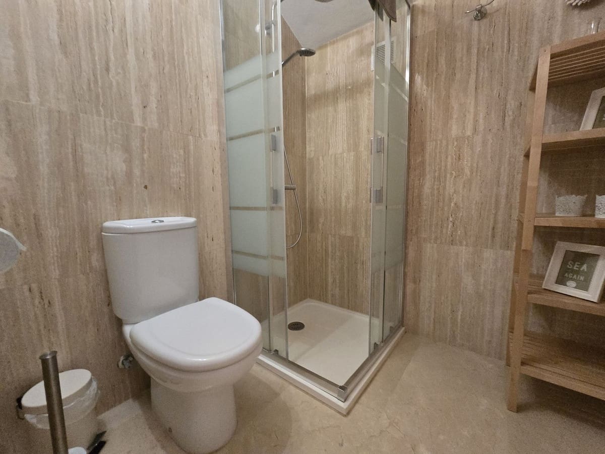 2 makuuhuone Huoneisto myytävänä paikassa Elviria mukana uima-altaan 
autotalli - 425 000 € (Ref: 8948099)