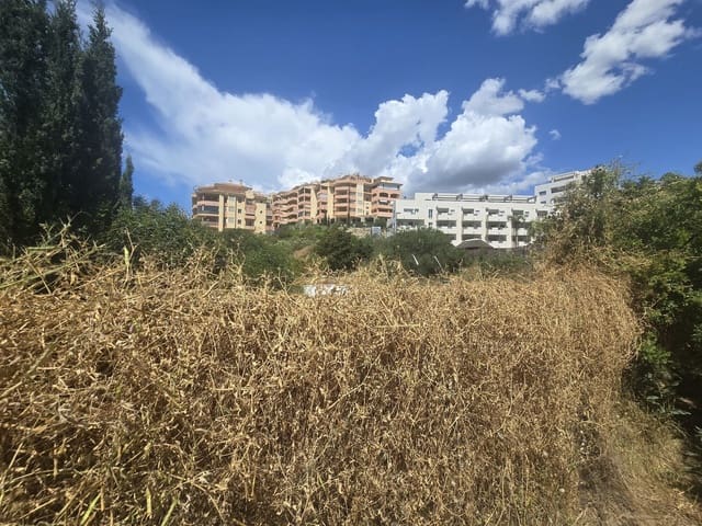 Bouwgrond te koop in Riviera del Sol, Mijas - € 1.870.000 (Ref: 8993096)