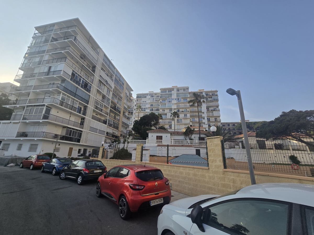 3 soverom Leilighet til salgs i Calahonda med svømmebasseng garasje - € 345 000 (Ref: 9033829)