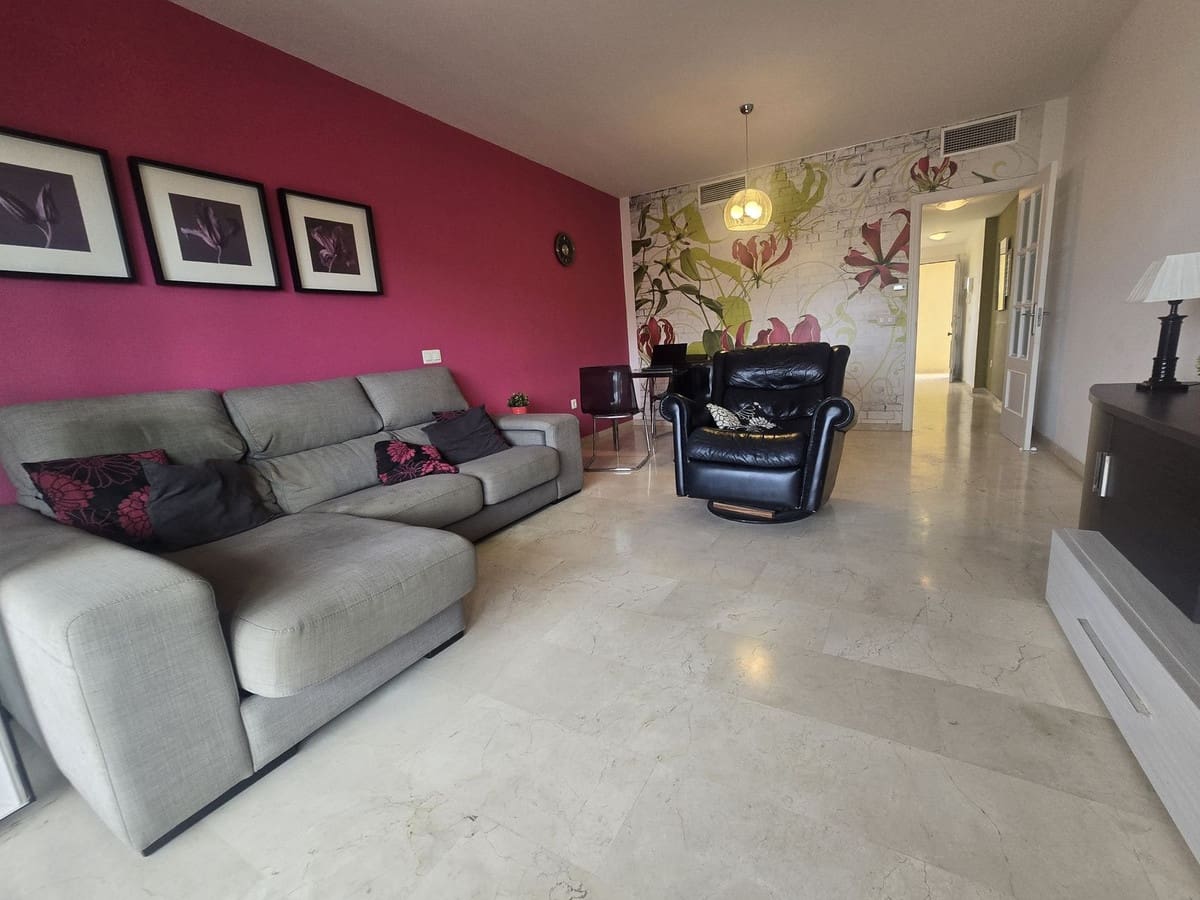 2 soverom Leilighet til salgs i Riviera del Sol med svømmebasseng garasje - € 275 000 (Ref: 9216333)