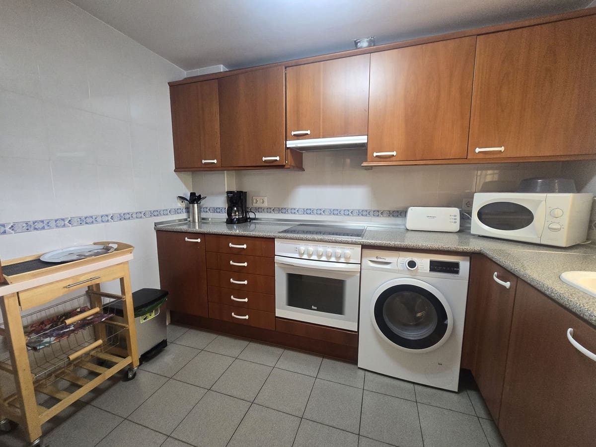 2 soverom Leilighet til salgs i Riviera del Sol med svømmebasseng garasje - € 275 000 (Ref: 9216333)