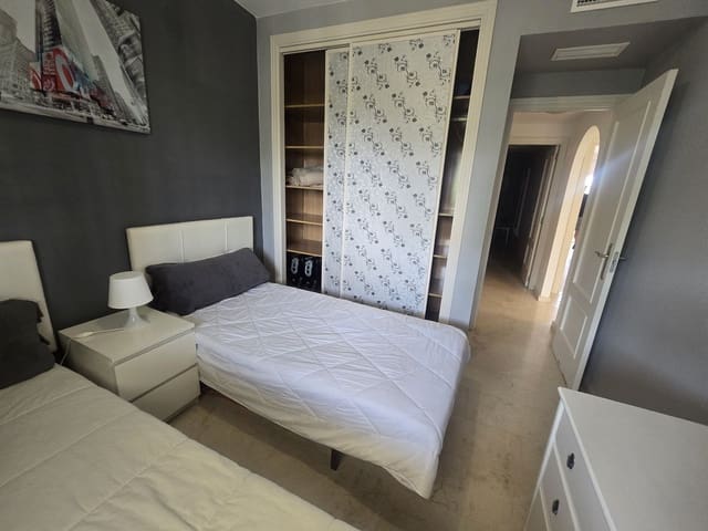 2 soverom Leilighet til salgs i Riviera del Sol, Mijas med svømmebasseng garasje - € 275 000 (Ref: 9216333)