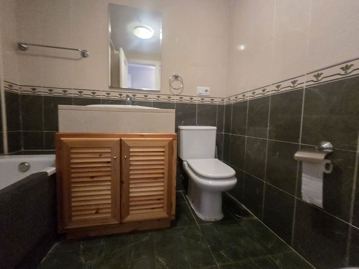 2 soverom Leilighet til salgs i Riviera del Sol med svømmebasseng garasje - € 275 000 (Ref: 9216333)