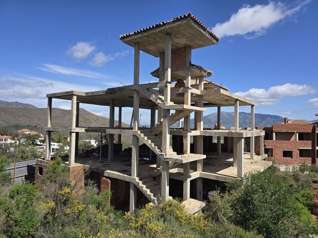 Tomt till salu i La Mairena, Ojen - 5 950 000 € (Ref: 9235771)