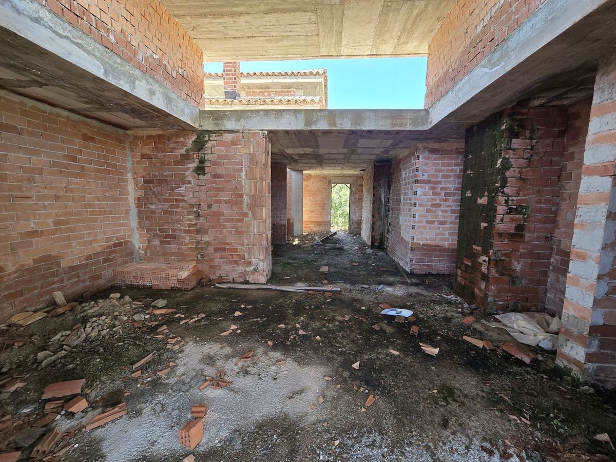 Byggegrund til salg i La Mairena - € 5.950.000 (Ref: 9235771)