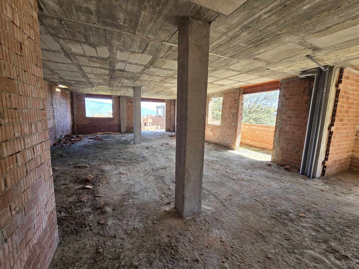 Byggegrund til salg i La Mairena - € 5.950.000 (Ref: 9235771)