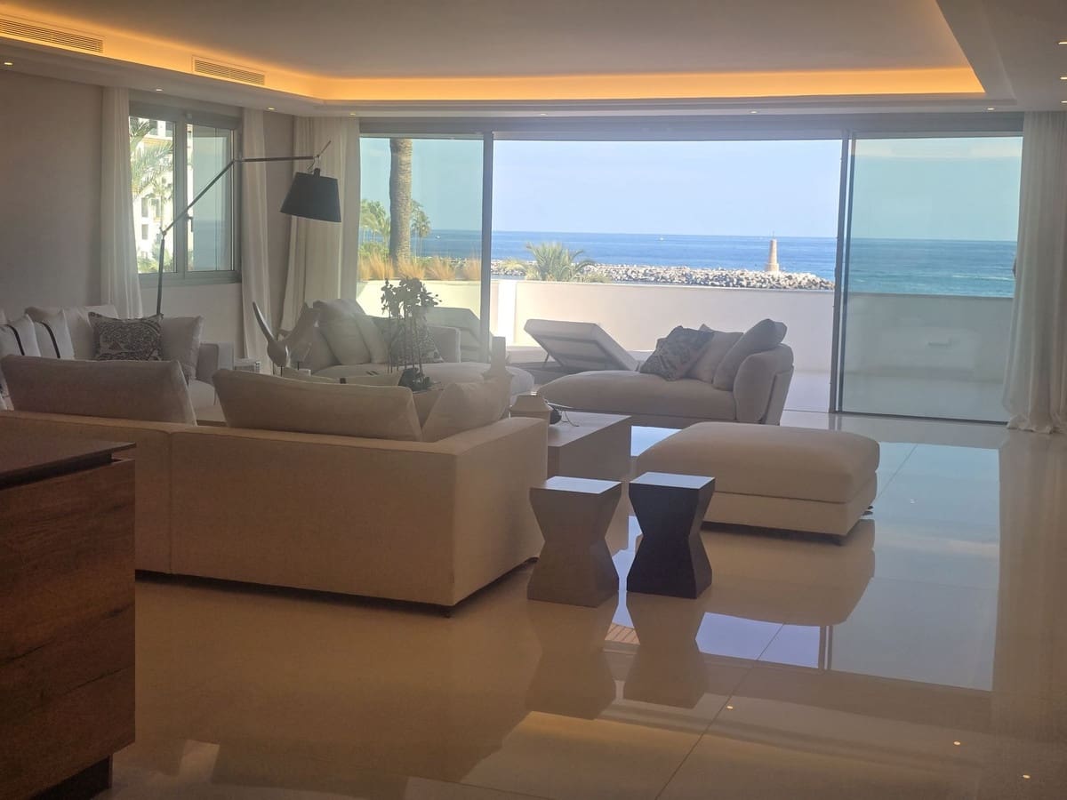 4 soverom Leilighet til salgs i Puerto Banus med svømmebasseng garasje - € 4 950 000 (Ref: 9332686)