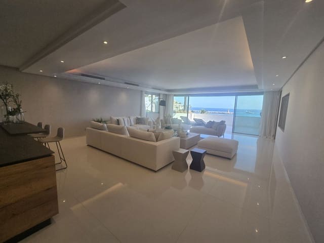 4 soverom Leilighet til salgs i Puerto Banus, Marbella med svømmebasseng garasje - € 4 950 000 (Ref: 9332686)