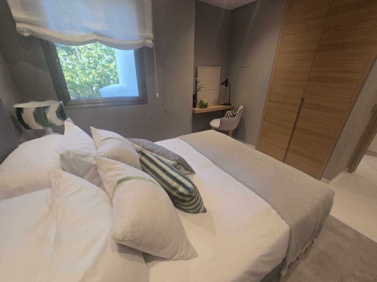 4 bedroom Apartment for sale in Puerto Banus with pool garage - € 4,950,000 (Ref: 9332686)