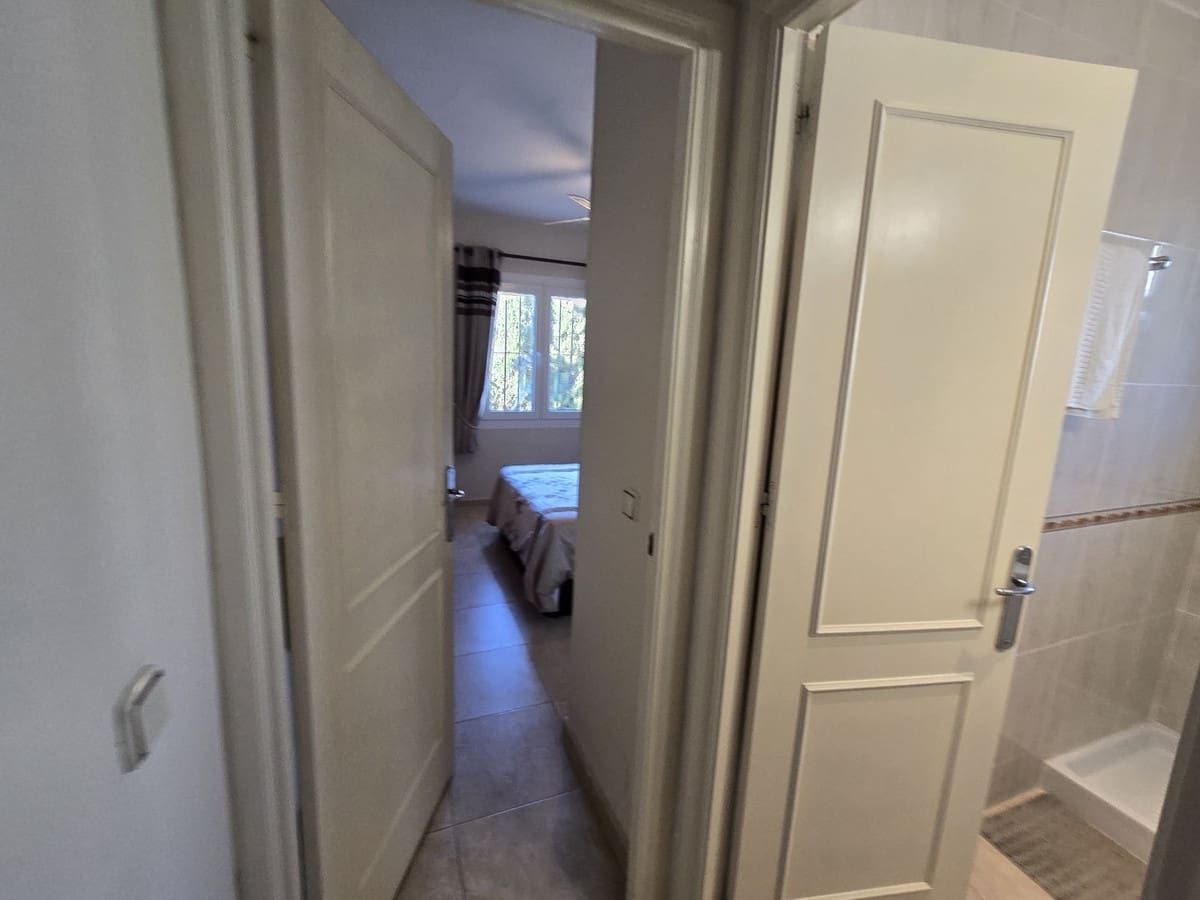 2 chambre Appartement à vendre à Riviera del Sol avec piscine - 315 000 € (Ref: 9363090)