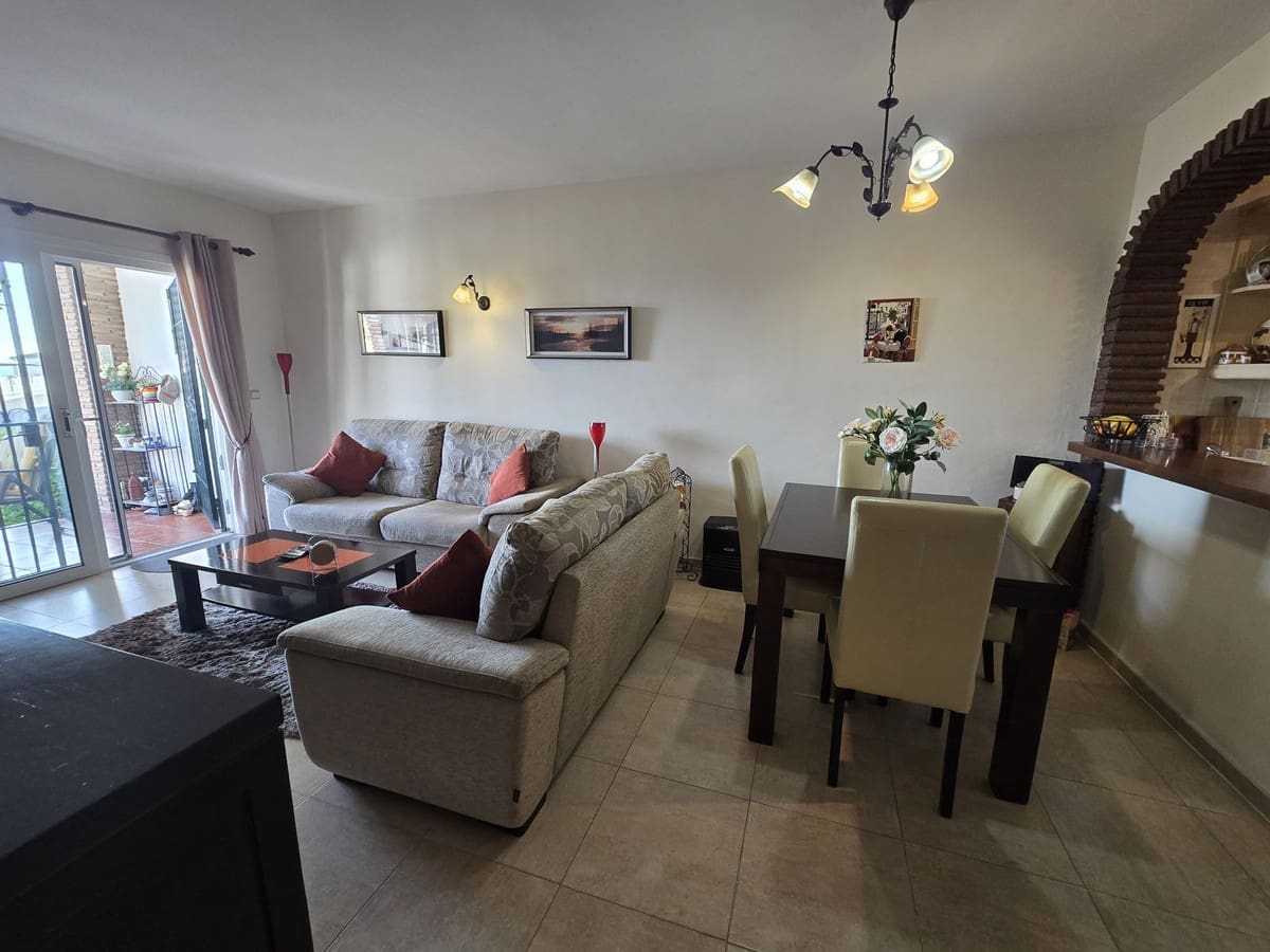 2 chambre Appartement à vendre à Riviera del Sol avec piscine - 315 000 € (Ref: 9363090)