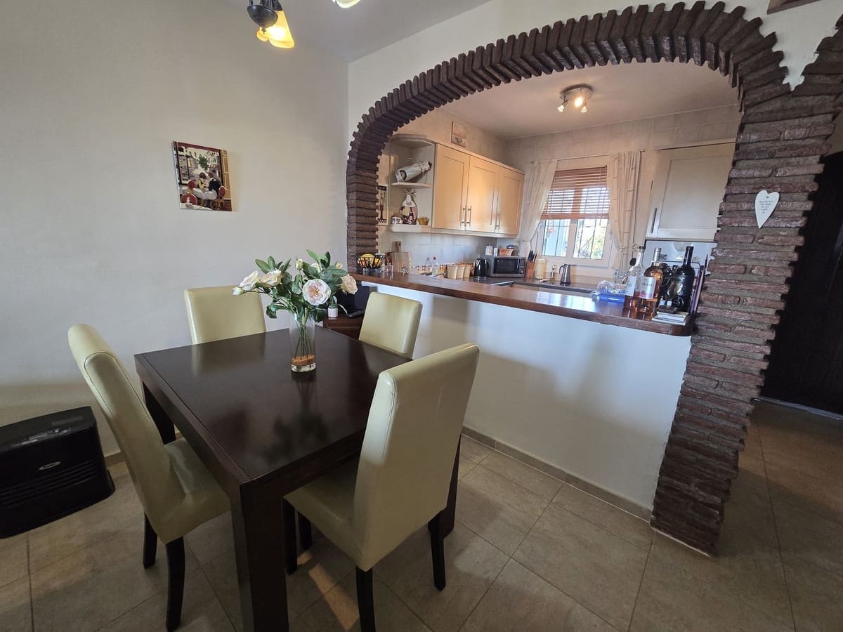 2 chambre Appartement à vendre à Riviera del Sol avec piscine - 315 000 € (Ref: 9363090)