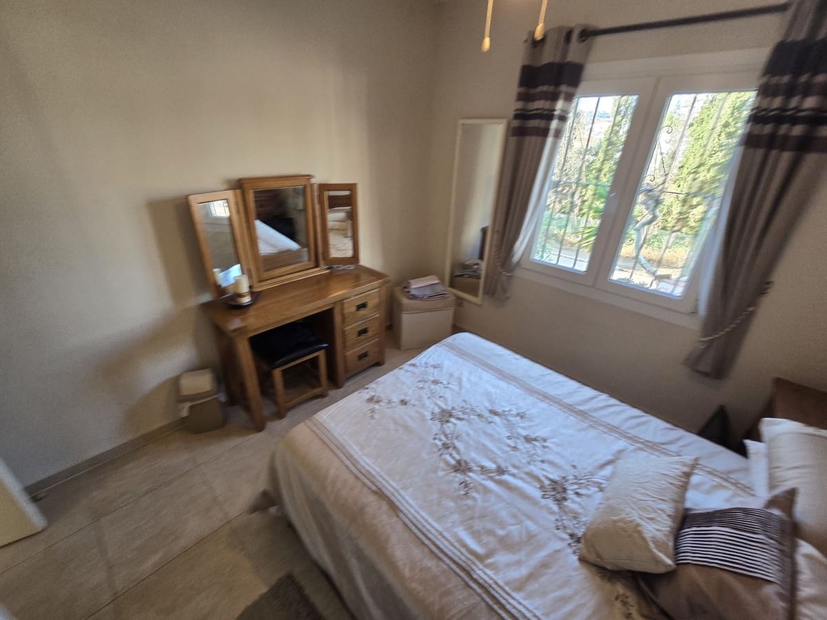 2 bedroom Apartment for sale in Riviera del Sol with pool - € 295,000 (Ref: 9363090)