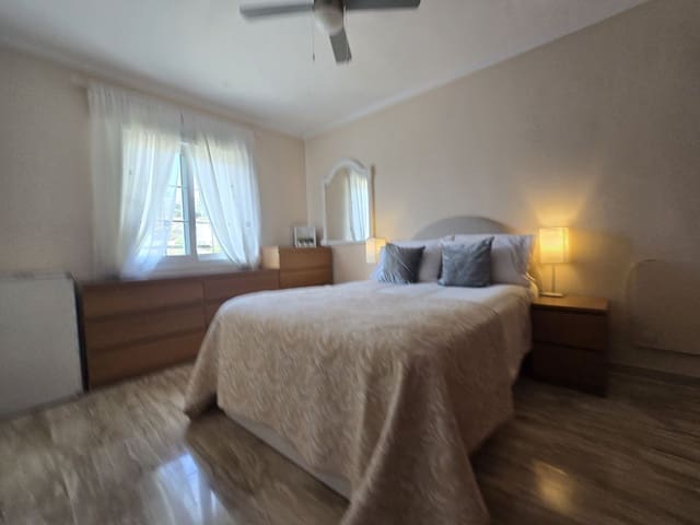 3 soveværelse Villa til salg i Calahonda, Mijas med swimmingpool garage - € 699.000 (Ref: 9400207)