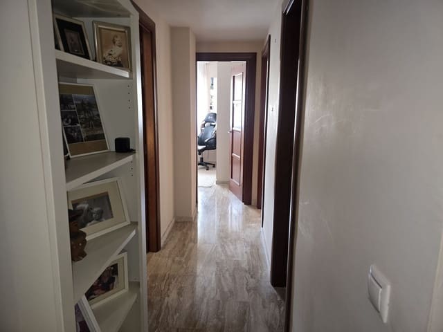 Chalet de 3 habitaciones en Calahonda, Mijas en venta con piscina garaje - 699.000 € (Ref: 9400207)