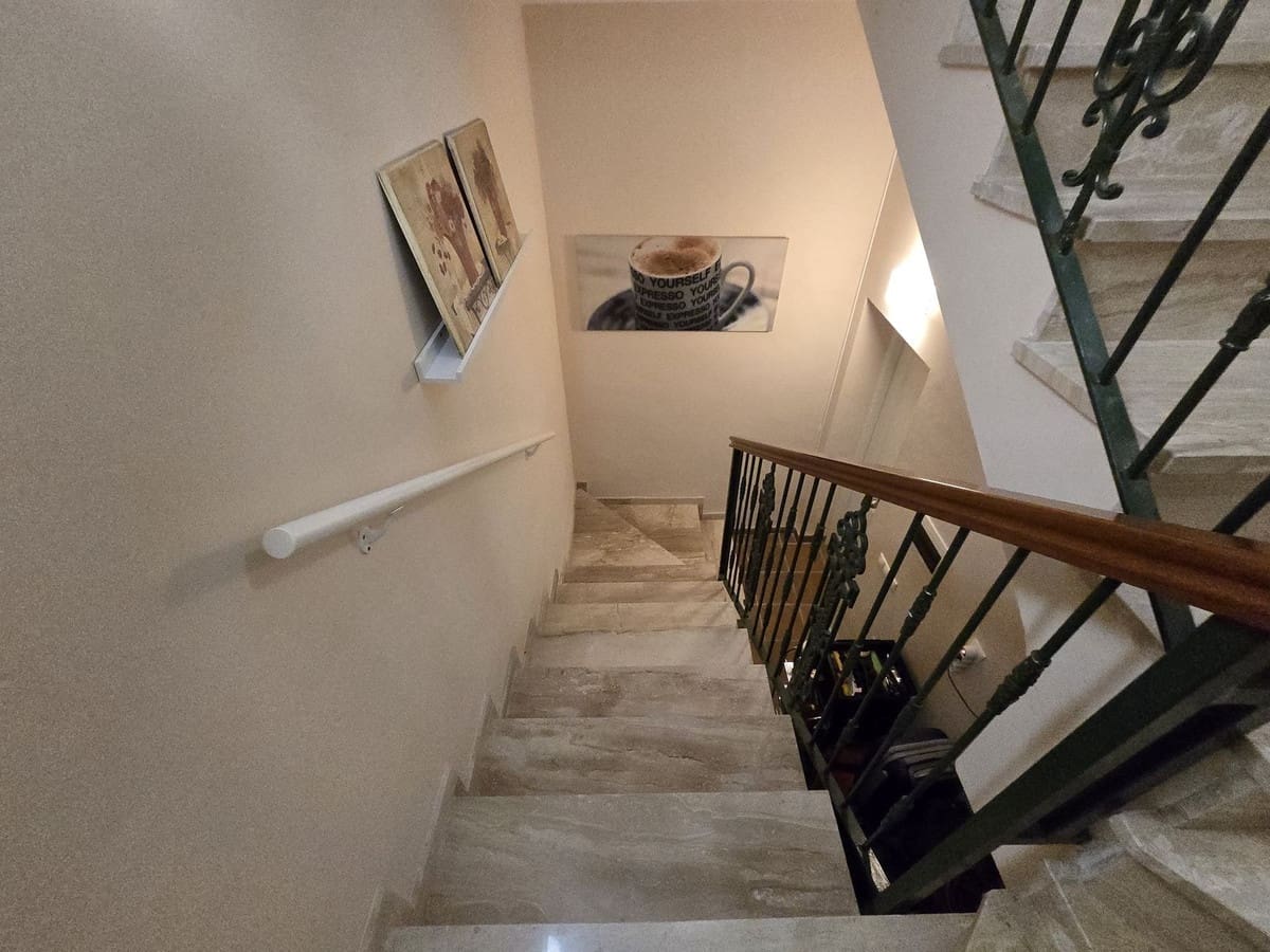 3 soverom Villa til salgs i Calahonda med svømmebasseng garasje - € 699 000 (Ref: 9400207)