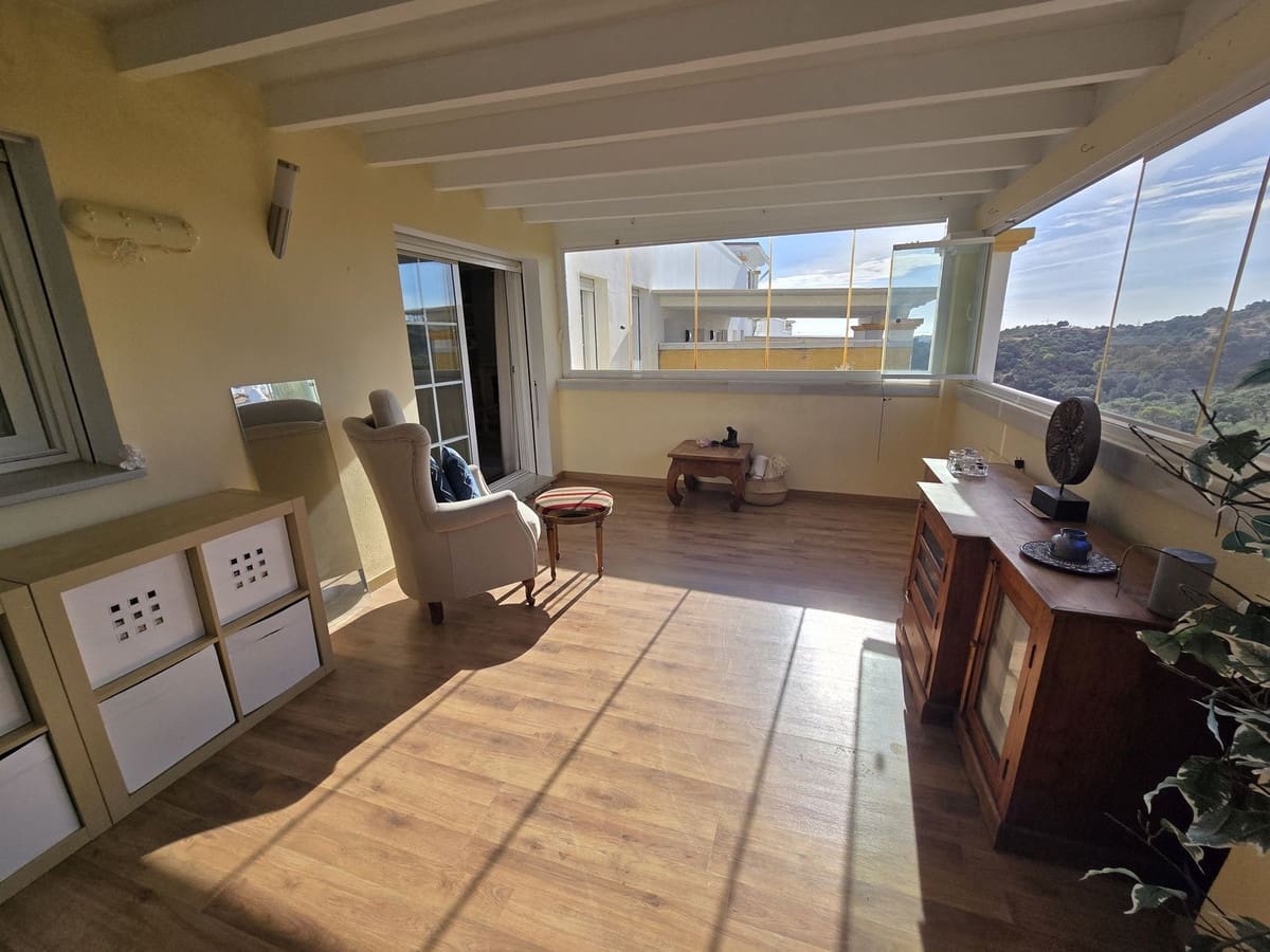 3 soverom Villa til salgs i Calahonda med svømmebasseng garasje - € 699 000 (Ref: 9400207)