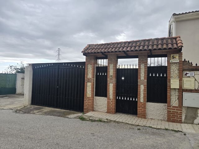 4 slaapkamer Villa te koop in Alhaurín de la Torre met zwembad garage - € 395.000 (Ref: 9428925)