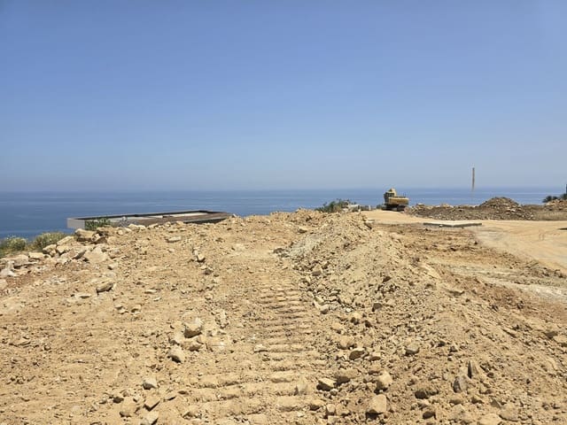 Terrain à Bâtir à vendre à Manilva - 460 000 € (Ref: 9438333)