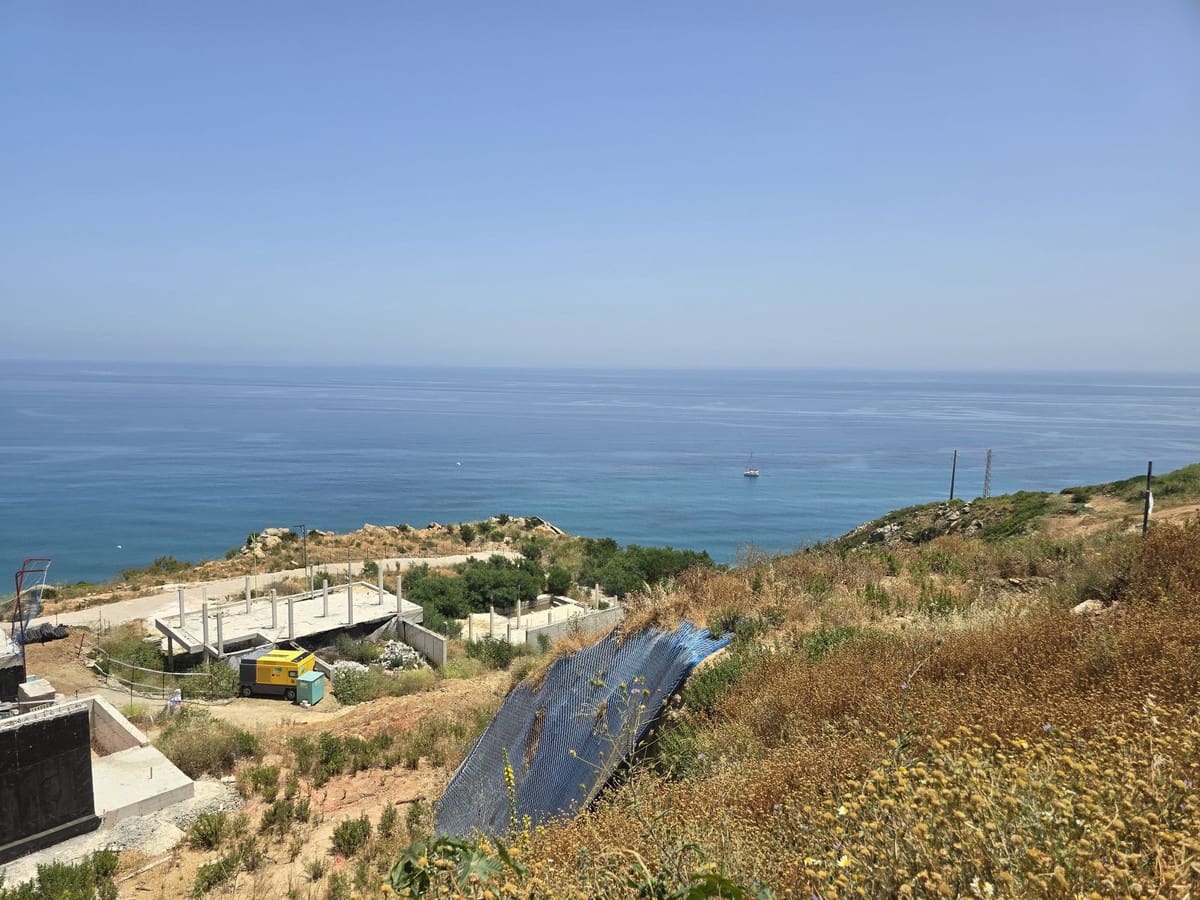 Building Plot for sale in Manilva - € 460,000 (Ref: 9438333)